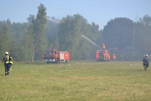 120 Einsatzkräfte löschen Moorbrand
